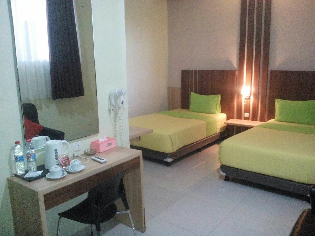 City Hotel Tasikmalaya Εξωτερικό φωτογραφία