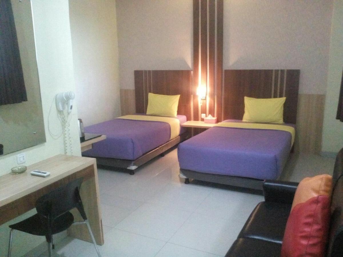 City Hotel Tasikmalaya Εξωτερικό φωτογραφία