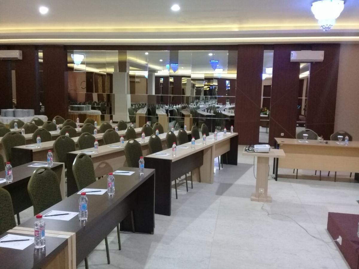 City Hotel Tasikmalaya Εξωτερικό φωτογραφία