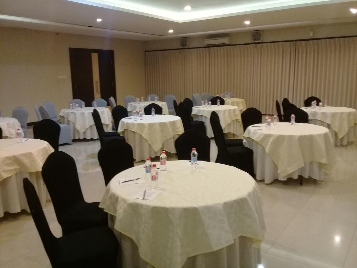 City Hotel Tasikmalaya Εξωτερικό φωτογραφία